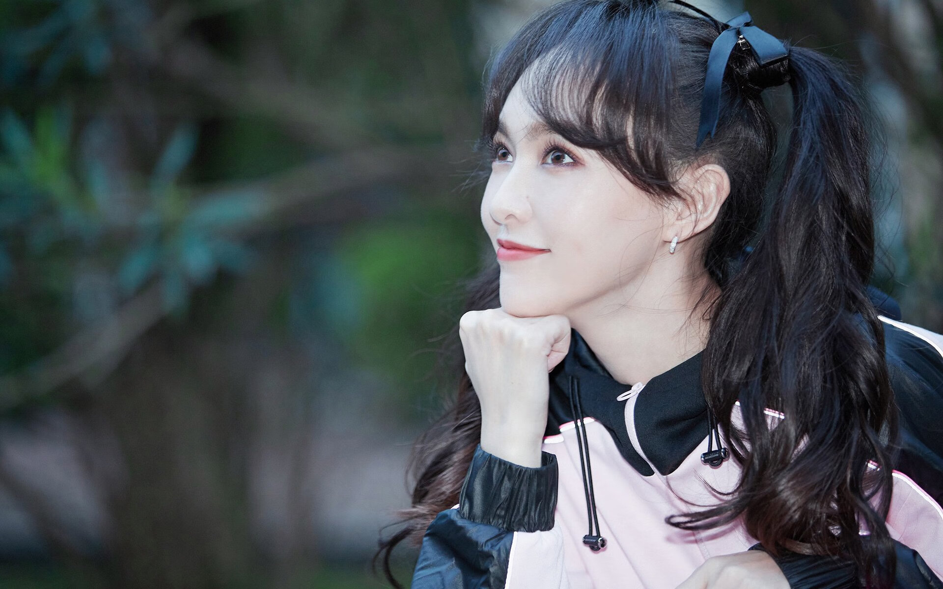 全民橄榄球日激发社会热情，橄榄球全明星僵尸